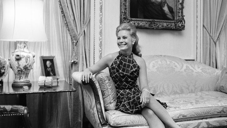 Sunny von Bulow, New York